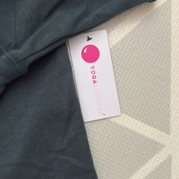 NWT! YOGALICIOUS dark sage active hooded cross over hem fleece. Various sizes. - Picture 4 of 5